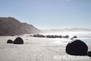 Moeraki Boulders